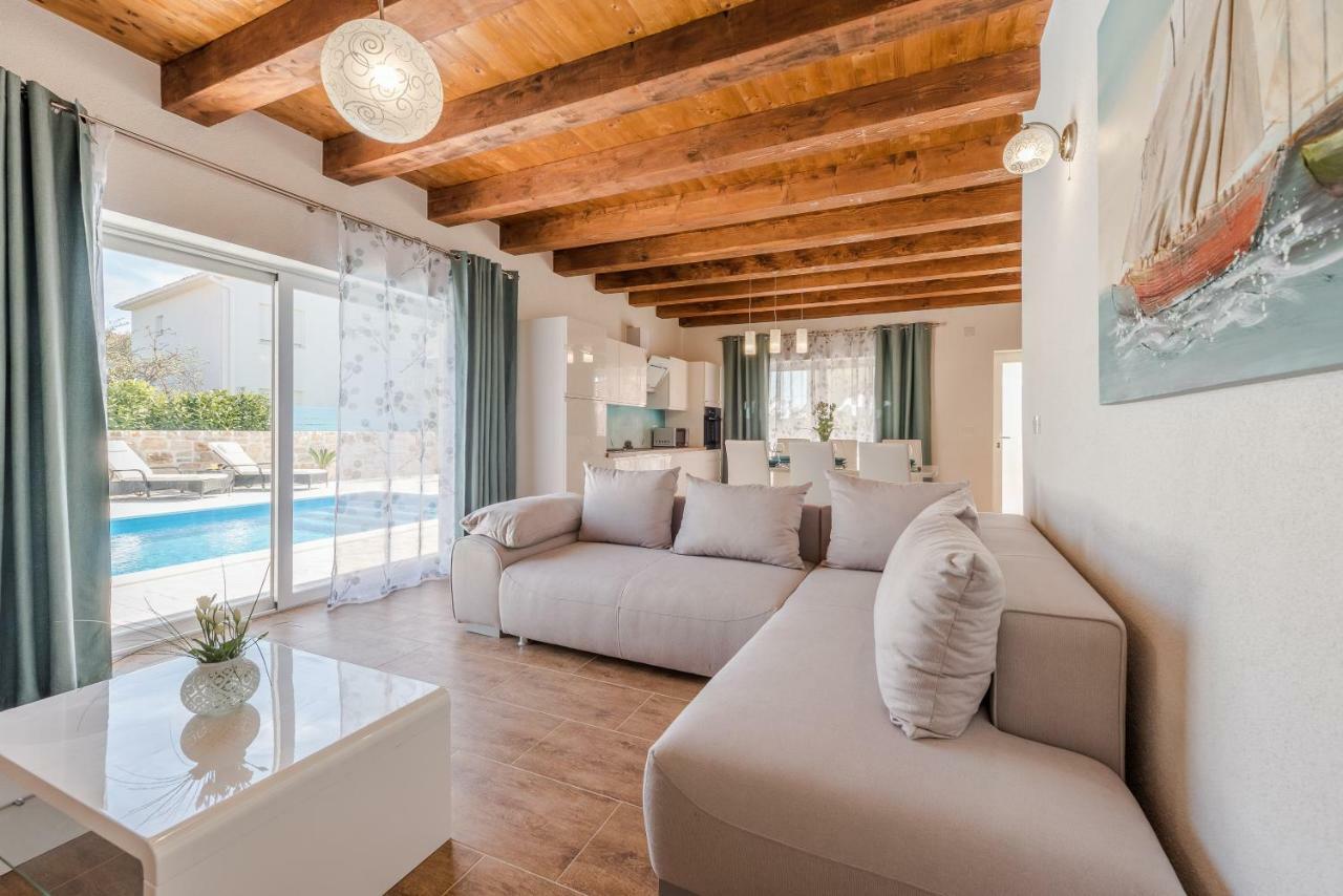 Villa Delozija Sukošan Εξωτερικό φωτογραφία