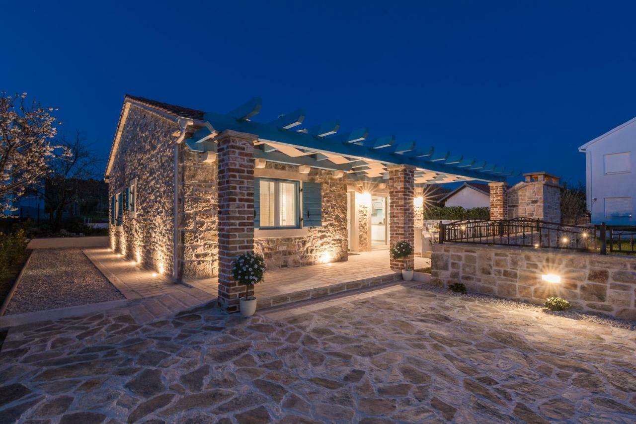 Villa Delozija Sukošan Εξωτερικό φωτογραφία